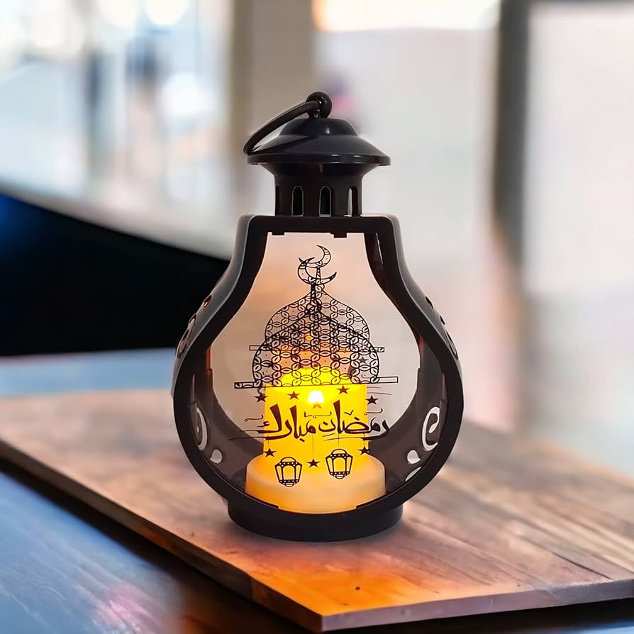 فانوس رمضان أكريليك مضيء بتصميم المدفع – أبيض / أسود