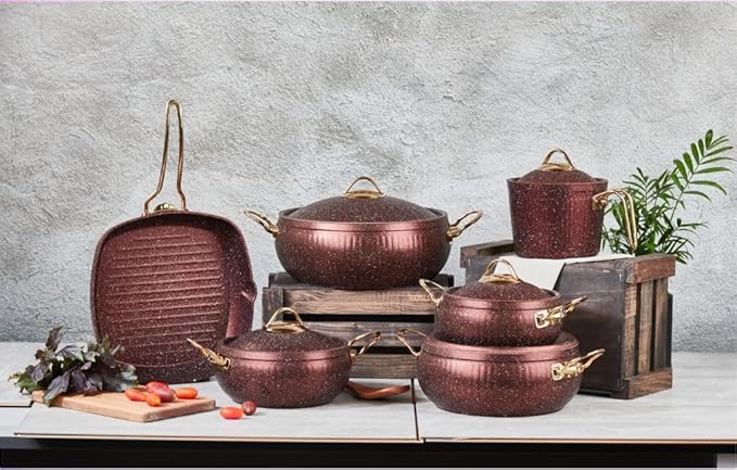 طقم حلل جرانيت تركي بومبية بيد مدهبة من ايدل هوم 11 قطعة بلون أسود